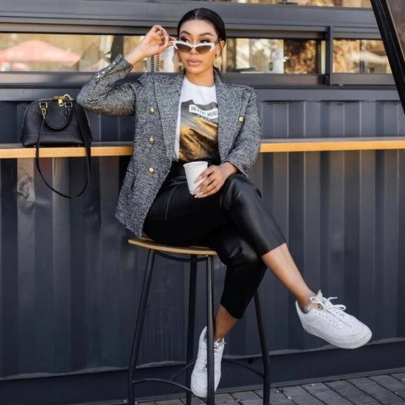 ❌SOLD❌Zara Double Breasted Houndstooth Blazer - Picture 2 of 14